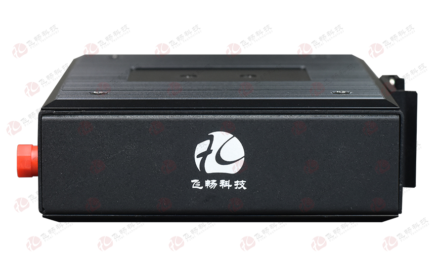 91AV看片入口科技-网管型 工业级1路百兆光口转4路百兆电+1路串口男人看片网址