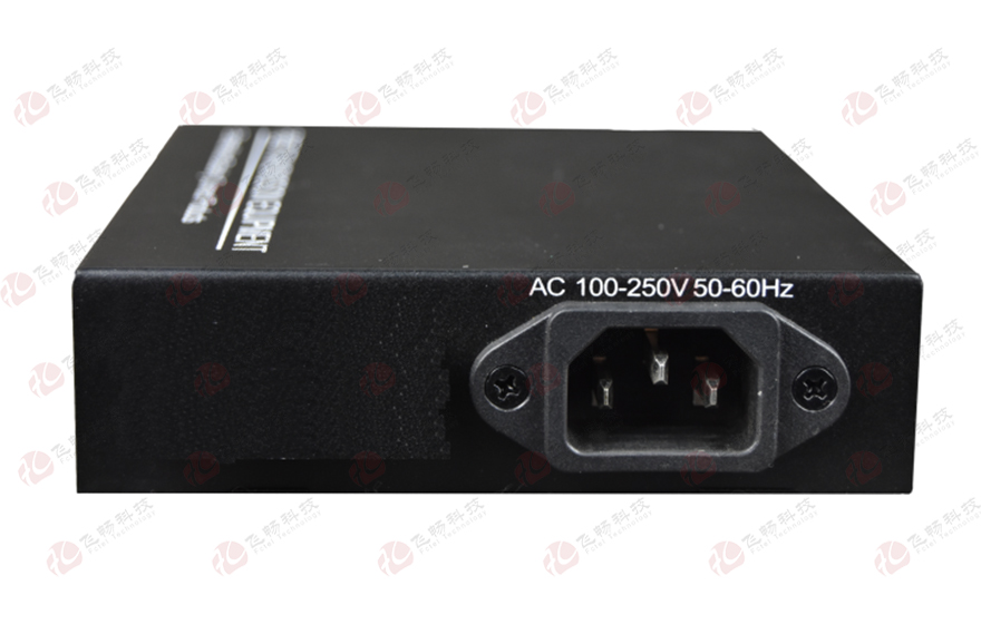 91AV看片入口科技-可远端管理型4路千兆光纤收发器  电源内置型